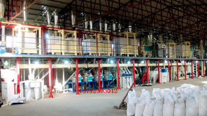 專業(yè)高效，品質(zhì)領(lǐng)先——山東泗水鑫峰面粉機(jī)械40-50噸玉米制粉制糝設(shè)備詳解